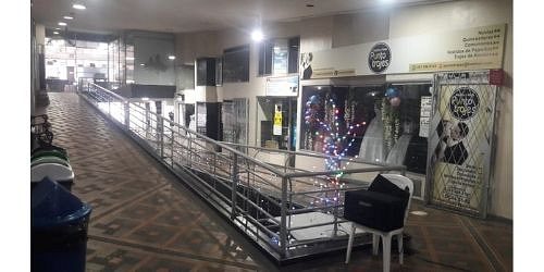 Centro Comercial Epicentro